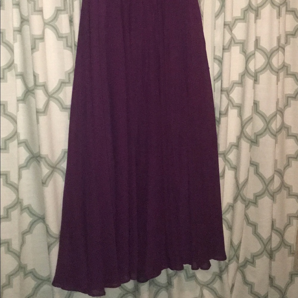 Dress - Picture 2 of 5